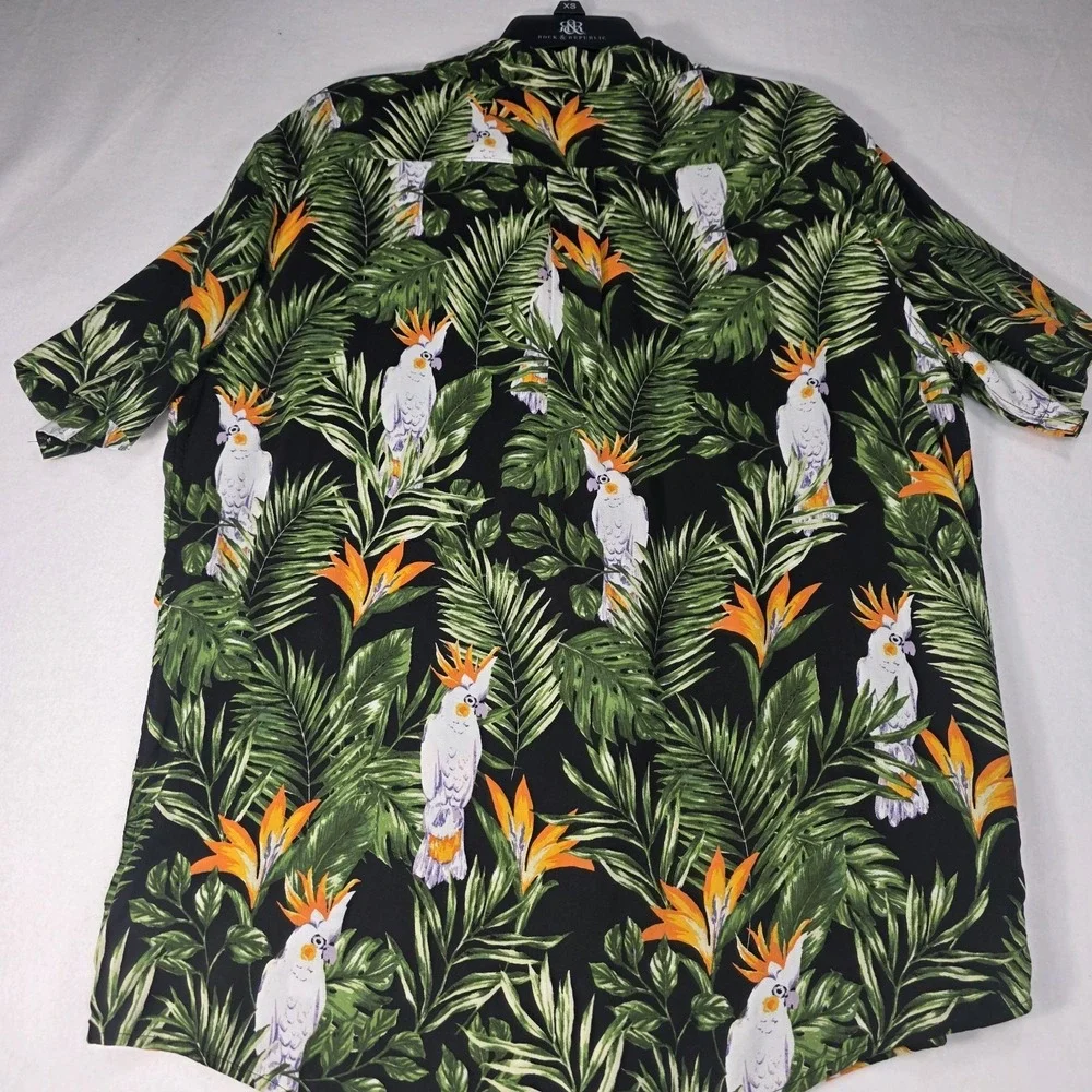 C&C‎ California Men's Casual Tropical Hawaiian Cockatoo Shirt 100% Rayon Sz L